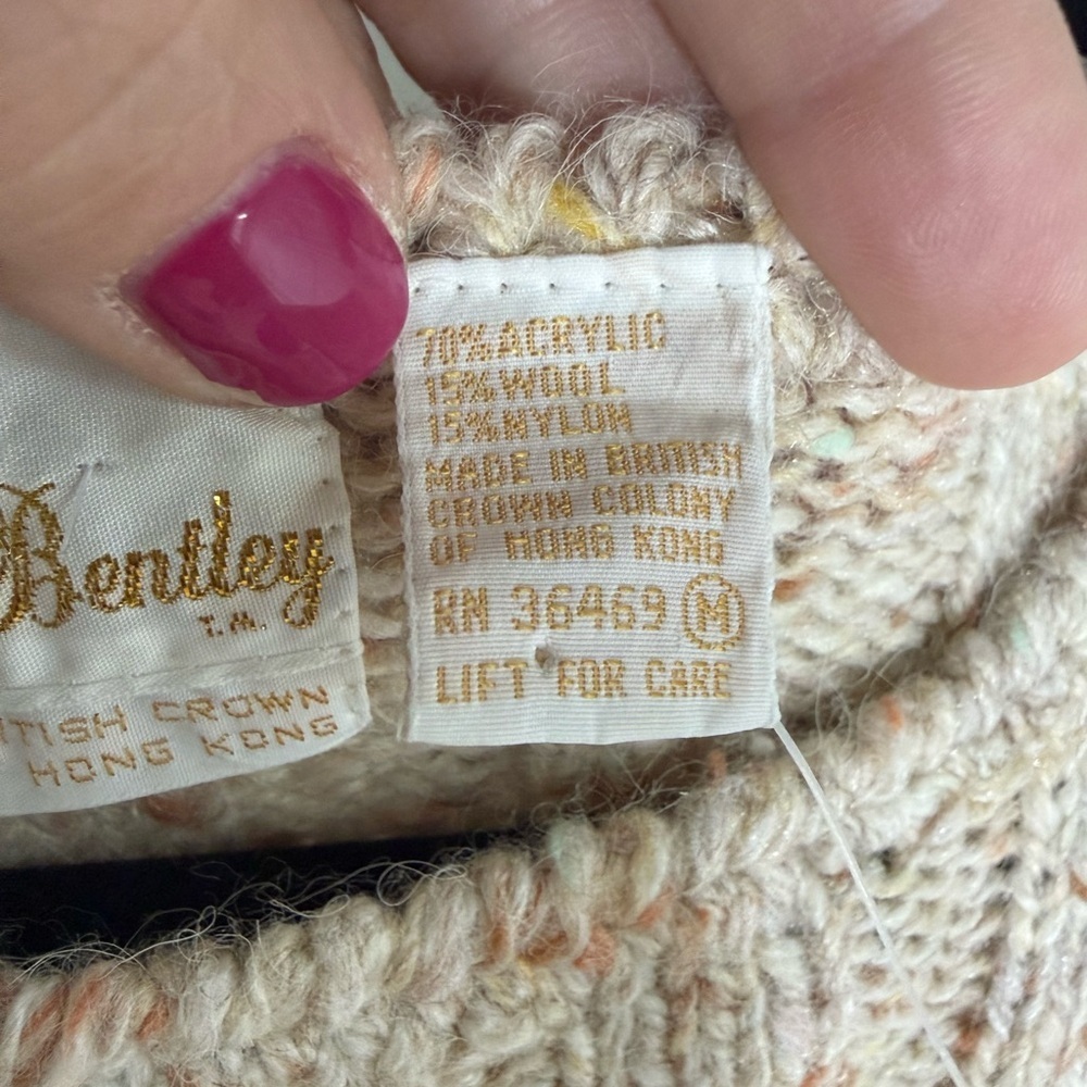 Vintage TR Bentley wool blend sweater •NWT• Women’s medium - Picture 3 of 7